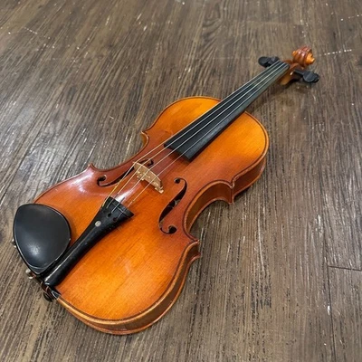 Suzuki No.200 1/4 Fractional Violin 2001 Model 480mm Small Size - Image 1 of 4