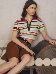 Stylish Cropped Blouse for Women with Stripe Pattern for Daily Fashion - Picture 1 of 62