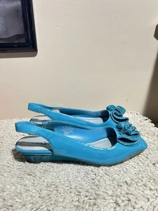 Women’s Sz 7 Blue Slingback Wedge Heel w/ Floral Bow Detail - Picture 1 of 5