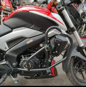BAJAJ DOMINOR CRASH GUARD - Picture 1 of 2