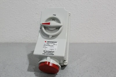 BRAND NEW Mennekes 5105A Wall Mounted Switch & Socket IP44 32 A-6h/380-415V - Image 1 of 4