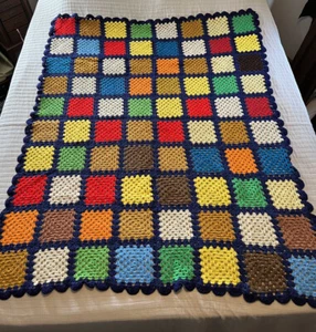 Vintage Afghan Granny Square Blanket Retro 70s Colors 50” x 62.5” Scalloped Edge - Picture 1 of 7