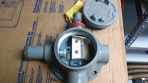 EXPLOSION PROOF Pressure Switch SOR 9S-K5-U8-C1A-KKCG W485 - Picture 1 of 1