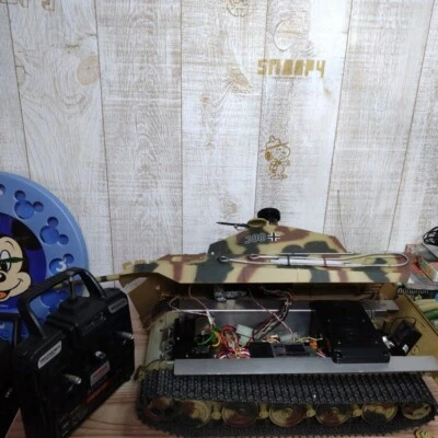 Tamiya 1/16 RC Tank - Detailed Remote Control Military Model, Ready to Play - Image 1 of 4