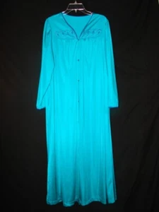 Vintage Shadowline Robe or Housecoat with 2 pockets size medium - Picture 1 of 5