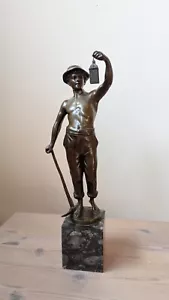 Bronzeskulptur "Bergmann mit Lampe", signiert (Raphael Hubert), 1900/1920 - Bild 1 von 8