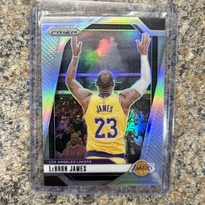 Panini Prizm LeBron James Silver #130 Lakers 2024-25 - Imagen 1 de 2