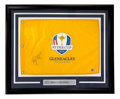 Bandera de golf Ryder Cup 2014 firmada por Keegan Bradley enmarcada BAS Foto 1 de 2