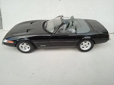 FERRARI 365 GTS/4 DAYTONA 1969 NERO SCALE 1/18° - Immagine 1 di 4