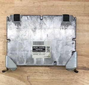 LEXUS IS300 MOTOR ECU ORDENADOR ECM MÓDULO PCM 2JZ-GE FABRICANTE DE EQUIPOS ORIGINALES 2001-2003 VVTI - Imagen 1 de 7