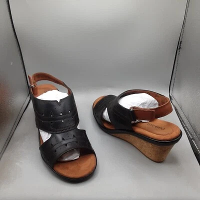 Sandalias Cobb Hill Janna para mujer 9W negras perforadas con tira trasera A188 Foto 1 de 4