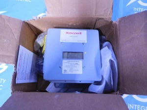 NEW HONEYWELL METER E20-208100-JKIT 100A 120/208/240V 3/4W 2VA CLASS 2000 KWH - Picture 1 of 13
