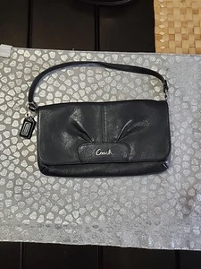 Cartera de muñeca Coach para mujer de cuero negro Ashley noche tarjeta de crédito M 2070 - Imagen 1 de 6