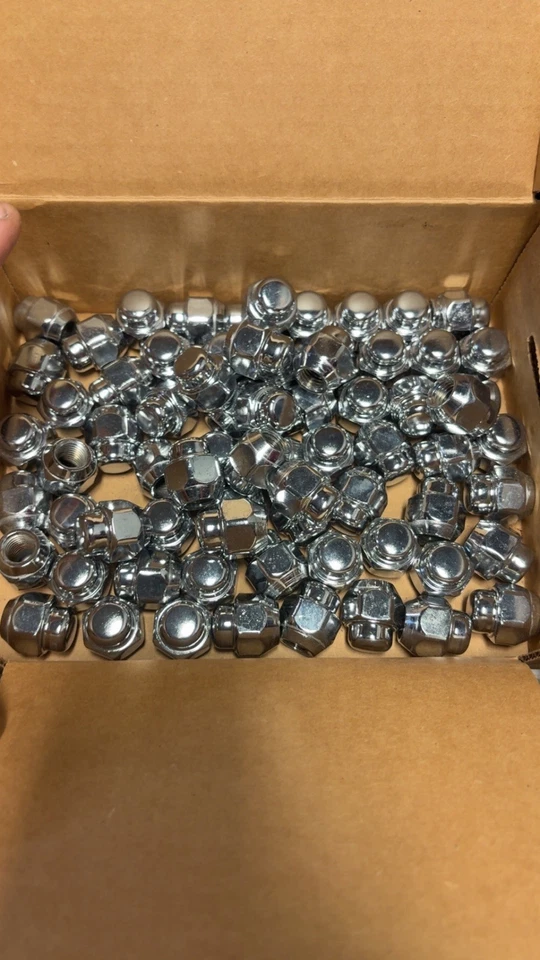 马自达 Lug Nuts 原始设备制造商 MX-5 2 3 5 6 CX-5 CX-9 30 件套 — 第 1/1 张图片