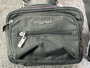 SCHÖNE BAGGALLINI Triple Zip Essential Travel Nylon leichte Umhängetasche grau - Bild 1 von 7