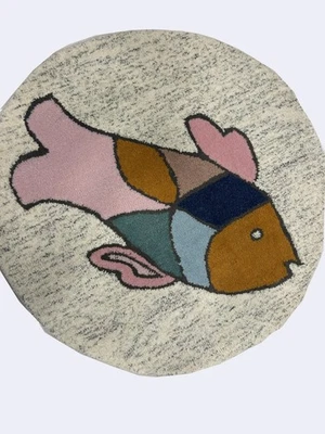 Hand Tufted Rug Woolen Fish Carpets 3X3 lovely Round Area Rug Multicolor Carpets - Image 1 of 4
