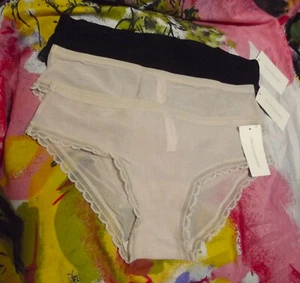 3 NEW ON GOSSAMER G0110 NEXT TO NOTHING CH MF LACE TRIM MODERN BRIEF PANTIES S - Picture 1 of 3