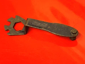 LAMBRETTA SPÄTFRANZÖSISCH LD 150 SELTENE UND ORIGINAL GEBRAUCHTE LAMBRETTA GESTEMPELT MEHRERE WERKZEUGE - Bild 1 von 4