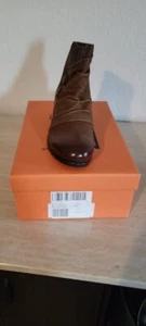 Miz Mooz Leather Wide Width Ankle Boots - Sallie - Brown - EU 39 US 8-8.5 - Picture 1 of 4