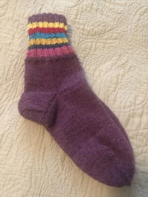 Nuevos calcetines de invierno personalizados cálidos tejidos a mano rayas de lana talla 7,5-8 Foto 1 de 4