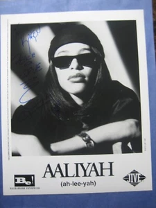 AALIYAH HANDSIGNIERTES 8X10 PROMO FOTO SELTEN! - Bild 1 von 2