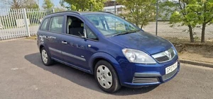 Vauxhall Zafira 65k ULEZ car starts/drives spares/repairs - Picture 1 of 10