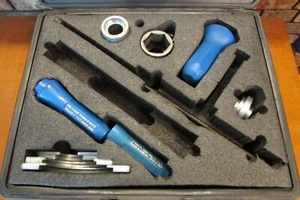 Kent-Moore Manual Transmission Tool Kit -- Isuzu MUA –- J-38044 - Picture 1 of 9