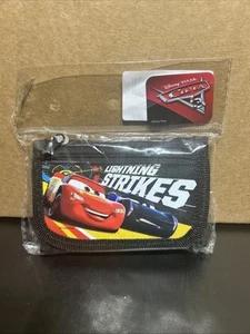 Disney Pixar Cars Lighting McQueen Kids Trifold Wallet New In Package - Picture 1 of 2