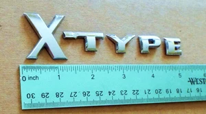 2001-2002-2003-2004-2005-2006-2007-2008 Jaguar X-Type Trunk Lid Emblem-Badge - Picture 1 of 3
