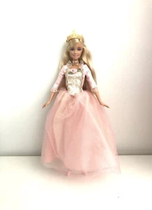2004 Barbie Princess And The Pauper: Princess Anneliese - Singing - Picture 1 of 2