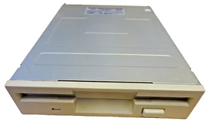 SAMSUNG SFD-321B /LE REV. T3 *FLOPPY DISKETTENLAUFWERK*1,44MB DISKETTEN #NT4283 - Afbeelding 1 van 3