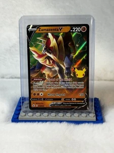 Pokemon Zamazenta V - 018/025 - Ultra Rare NM-Mint Celebrations - Picture 1 of 1