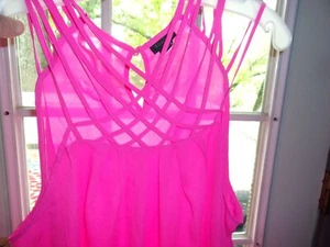 Torrid Georgette Strappy Neck Tank Top Electric PINK plus size 00 - Picture 1 of 7