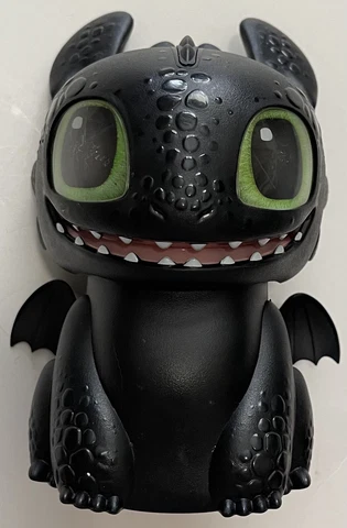 🏝️ How to Train Your Dragon "Baby Toothless" Hatchimal sounds lights up Cover