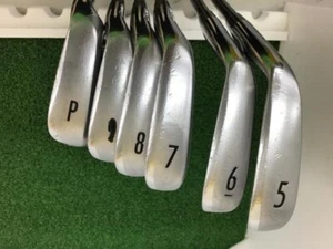 TaylorMade GLOIRE FORGED 2012 iron Set 5I-9I.Pw 6 peace Shaft GLOIRE 600i Flex R - Picture 1 of 6