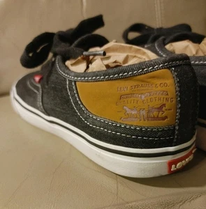 Levis Black Denim Tennisschuhe Big Kids Größe 4,5 EUR Größe 36 - Bild 1 von 8