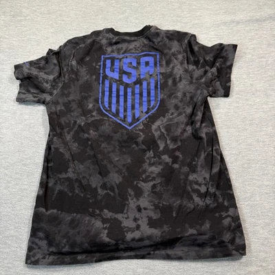 Camiseta Nike Hombres L Negra Azul Tie Dye EE. UU. Escudo de Fútbol Gráfico Camiseta Atlética Foto 1 de 4