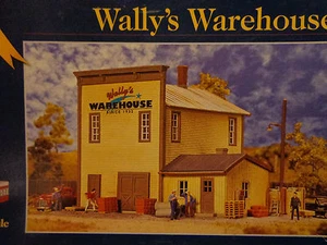 Walthers Cornerstone HO #3605 Wally's Warehouse - kit - Picture 1 of 1