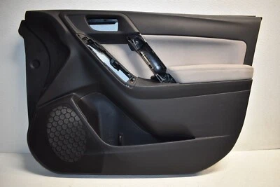 Panel de puerta delantero derecho Subaru Forester 14-16 cubierta lado del pasajero 2014-2016 Foto 1 de 4