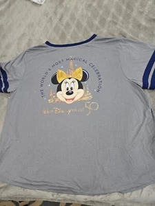 NWT Walt Disney World 50th Anniversary Minnie Mouse V-Neck Castle T-Shirt Tee S - Picture 1 of 5