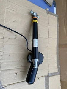 Permobil C500 ESP Power Wheelchair Leg Rest Actuator REAC RE25 82520015. - Picture 1 of 11