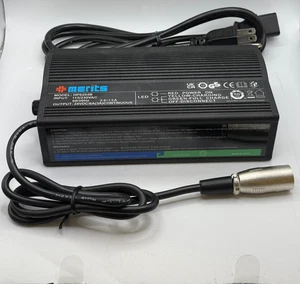 Merits HP8204B Input 115/230 VAC Output 24 VDC/3A Lead-Acid Battery Charger - Picture 1 of 5