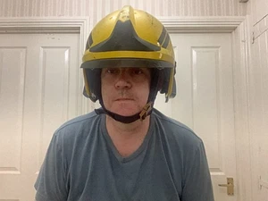 UK Fire & Rescue Service MSA Gallet Firefighter Helmet – Ex-e FRS – Medium - Picture 1 of 7