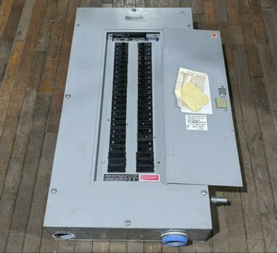 Placa de panel Westinghouse W10B 40 amperios 120/240 V 3 fases 4 cables 48 espacio 5158C03G02 Foto 1 de 4