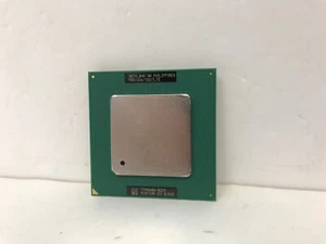 DELL 4E691 933 MHZ CPU PROZESSOR INTEL PENTIUM III SL5U3 933/256/133/1,75 - Bild 1 von 4