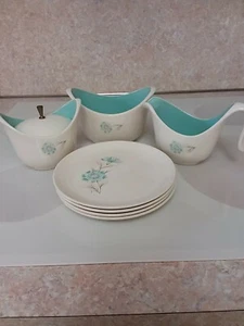 Set 4 piatti, zuccheriera e cremosa modello margherita blu vintage e salsiera - Foto 1 di 9
