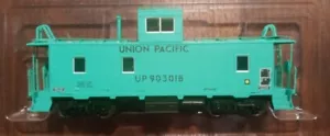 InterMountain CCS1070-02 HO Centralia Car Shops MOW Green Caboose UP #903018 - Picture 1 of 3