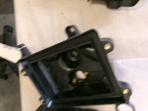 OEM STIHL 4224 140 1204 AIR FILTER BASE - Picture 1 of 1