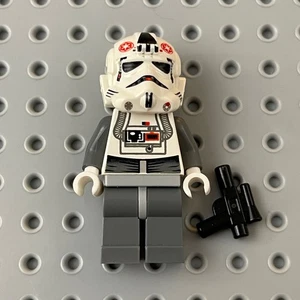 LEGO AT-AT Driver Minifigure Star Wars Bluish Grays sw0262 8129 8084 - Picture 1 of 4