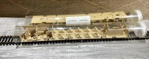 HO AHM/IHC RIVAROSSI 1920’s PULLMAN INTERIOR - Picture 1 of 3